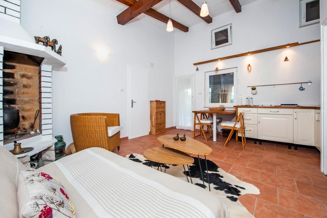 Apartments Fra & Mar With Swimming Pool In 2025 Sorici المظهر الخارجي الصورة